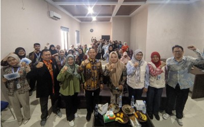 KKN Universitas Muhammadiyah Tangerang Kelompok Desa Pasir Jaya Cikupa, Menggandeng LPUMKM PWM Banten dan LPUMKM PDM Kab. Tangerang menyelenggarakan "Workshop Pelatihan Bisnis Mulai dari Nol dan Digital Marketing"